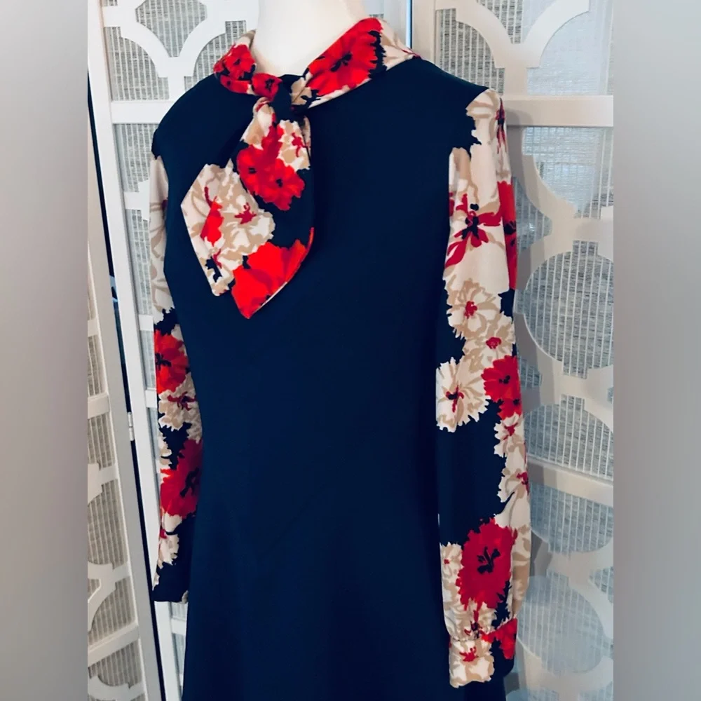 Vintage Navy Blue Dress Red Flowers 70s A Line Polyester 60s 1970s - Picture 12 of 15